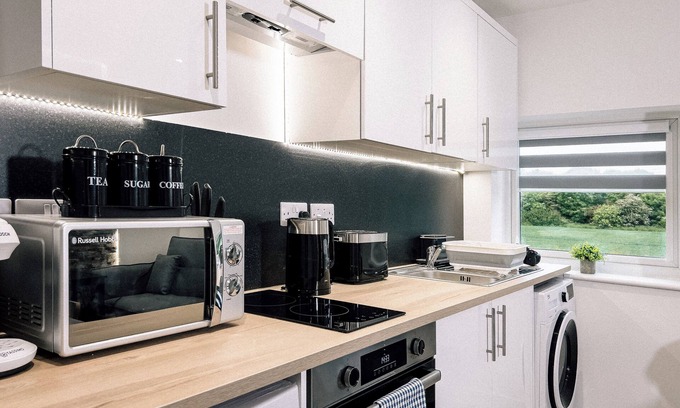 Wroxton Apartment | Pet-Friendly 2-Bed Apartment in Banbury for Your Family