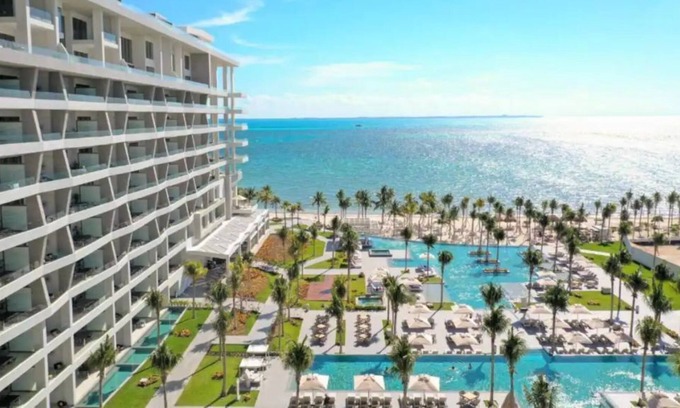 Chunhuhub Resort | Stunning 2 bedroom 2 bath apartment in Cancun.
