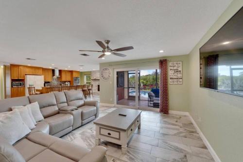 Clearwater House | Relaxing Riverside Villa with Private Pool and Ocean Views