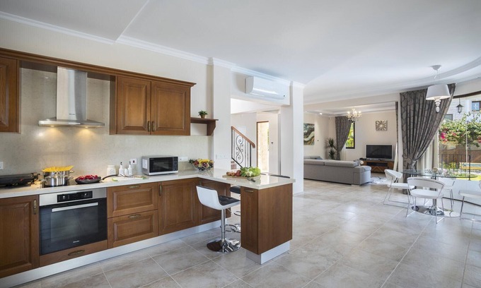 Argaka Villa | Elegant 4 Bedroom Villa with Private Pool in Paphos