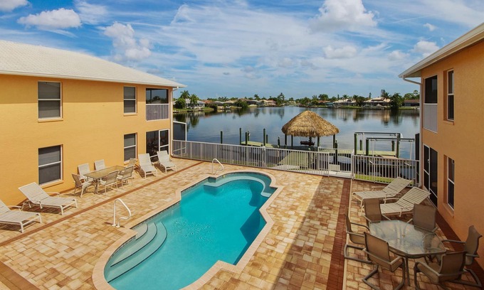 Caloosahatchee Apartment | Beautiful Lake Louise Retreat with Private Pool & Spa