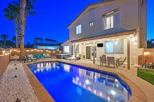 MacDonald Ranch House | Modern 4BR Oasis with Pool, Hot Tub & Firepit Retreat