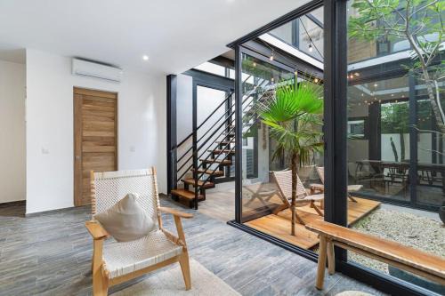 Ek Balam Village Villa | Elegant 4BR Retreat with Rooftop Pool - Steps to the Beach