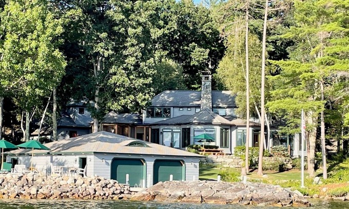 Alton House | Lakefront Timber Frame Home with Breathtaking Views