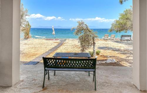 Paralia Apartment | Stunning Apartment In Astros Kynourias