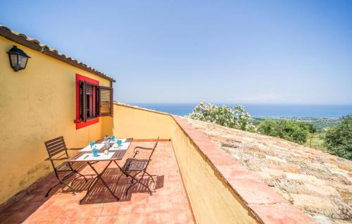 Collesano Apartment | Stunning Apartment In Collesano Pa