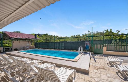 Skradin Apartment | Stunning Apartment In Dubravice