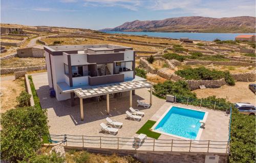 Kustici Apartment | Cozy Apartment in Kustici, Novalja with Pool Access