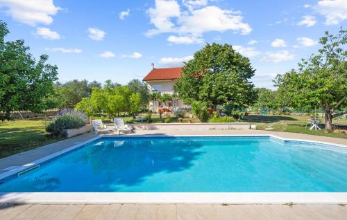 Gradina Apartment | Inviting Lozovac Apartment with Kitchen & Pool Access
