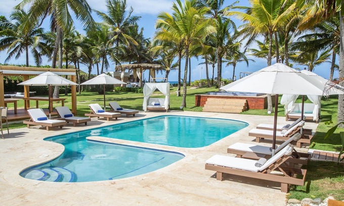 Cabarete Villa | Family-Friendly Beachfront Retreat with Pool and Ocean Views