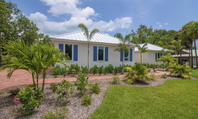 South Beach House | Beachside Oasis with Pool & Ocean Views - Perfect for Families