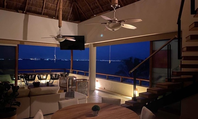 La Cruz de Huanacaxtle Villa | Exclusive Beachfront Penthouse with Private Pool & View