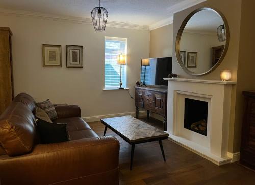 Woodmansey House | Inviting Beverley Bungalow with Garden and Pet-Friendly Perks