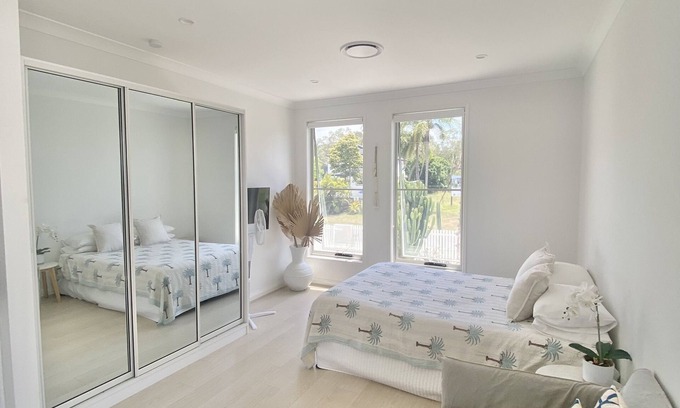 Bogangar Apartment | Cozy Cabarita Beach Studio - Steps from Shops and Sand