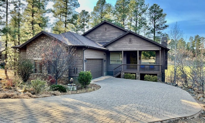 Torreon Cabin | Idyllic Cabin with Scenic Views & Family-Friendly Amenities