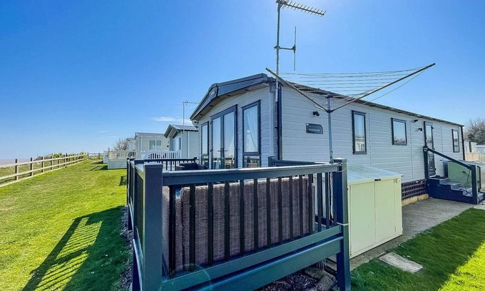 Hopton House | Seaside Caravan with Full Views at Broadland Sands Holiday Park