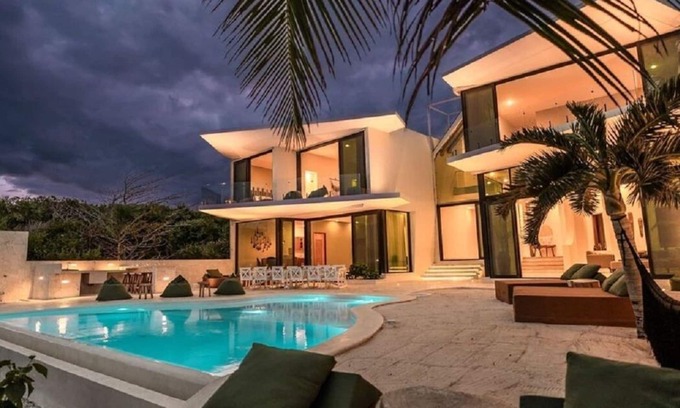 Akumal Villa | Beautiful Caribbean Escape with Access to Yal-ku Lagoon