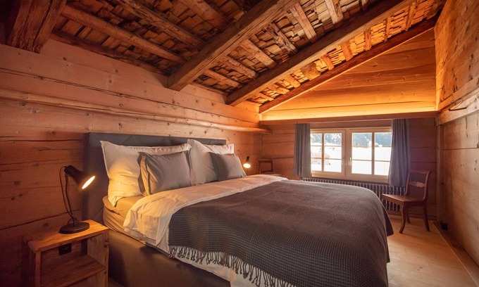 Gsteig Villa | Stunning chalet entirely renovated in Gsteig! 5 bedrooms, 3 bathrooms, kitchen