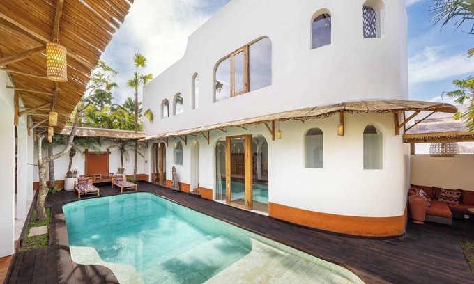 Umalas Villa | Stunning Combo Villas 8BR Mediterranean New Style