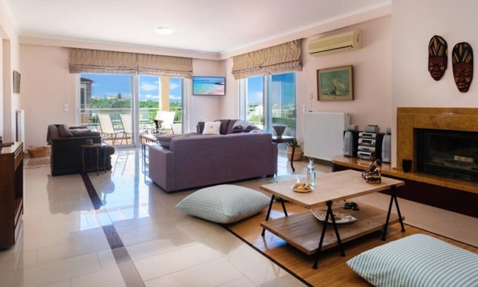 Daratsos House | Family House in Chania with Top-Rated Amenities