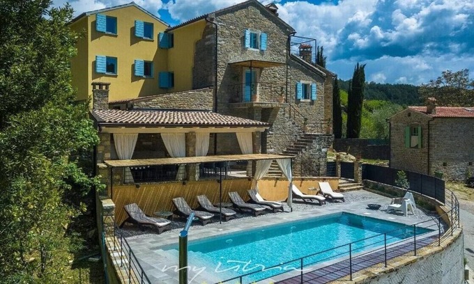 Livade Villa | Cozy Casa Jovanin with Pool, Perfect for Family Getaways