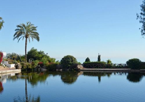 Chimenea Apartment | Inviting Duplex with Ocean View in Capistrano Playa, Nerja