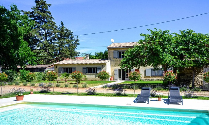 Saint-Quentin-la-Poterie House | Comfortable 4-Bedroom Stay in S. Quentin-La-Poterie