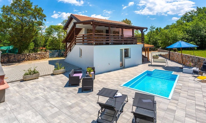 Sveti Vid Dobrinjski House | Relax in 2 Bedroom Accommodation at Sveti Vid Dobrinjski