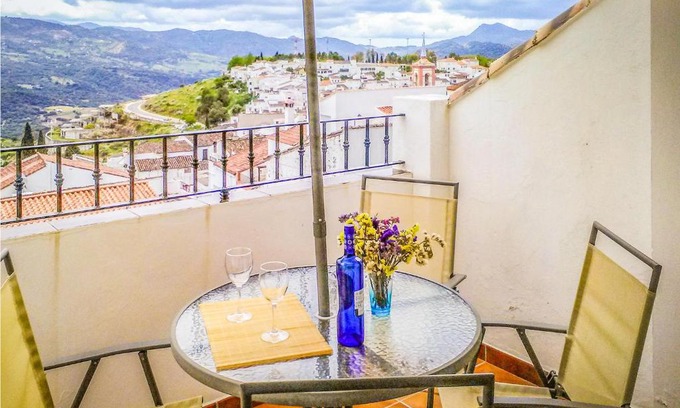 Cortes de la Frontera House | Relaxing Retreat in Cortes de la Frontera with Pool & Wifi