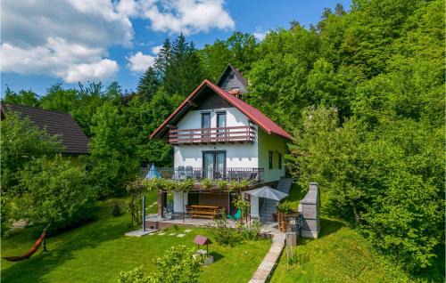 Brod Moravice House | Relaxing Home in Brod Na Kupi with Wifi & Pet-Friendly