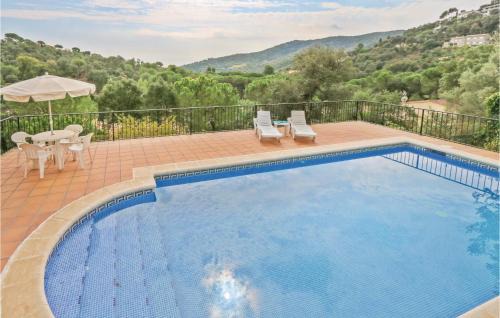 Rio d'Oro House | Inviting 4 Bedroom Home with Pool in Calonge for Families