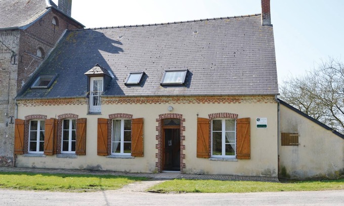 Chigny House | Inviting Semi-Detached House with Terrace in Chigny
