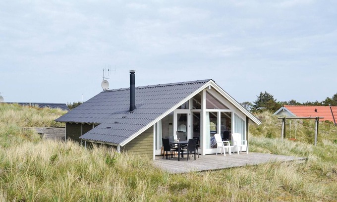 Haurvig House | Inviting 2 Bedroom Getaway with Oceanfront Views in Hvide Sande