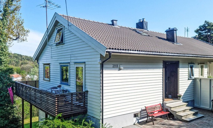 Kristiansand House | Cozy 2-Bedroom Getaway in Kristiansand with Lake View