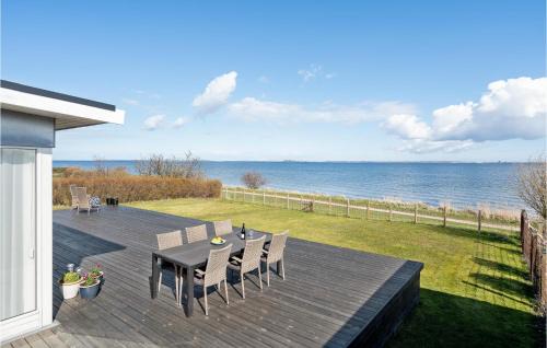 Kalvehave House | Oceanfront Oasis in Kalvehave with Beautiful Sea Views