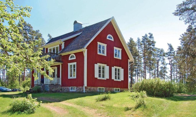 Algaras House | Cozy 3-Bedroom Getaway in Igars with WiFi and Kitchen
