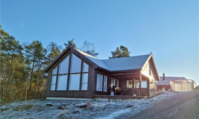 Lyngdal House | Pet-Friendly Retreat in Lyngdal with Full Kitchen Access