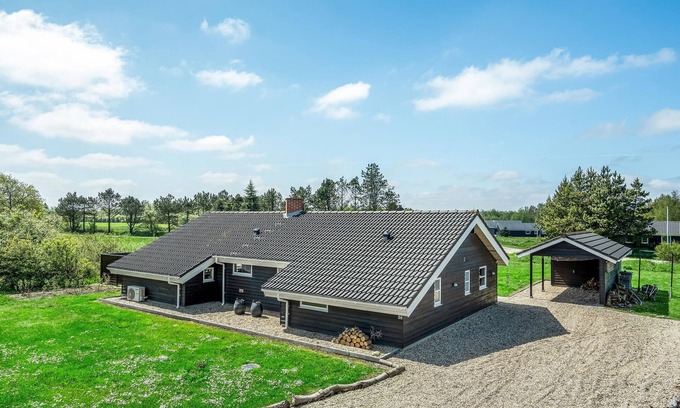 Jegum House | Family-Friendly Cottage in Jegum Ferieland with Spa Access