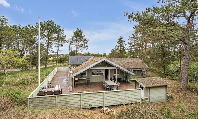 Romo House | Pet-Friendly Retreat with Kitchen in RM - 4-Star Rating