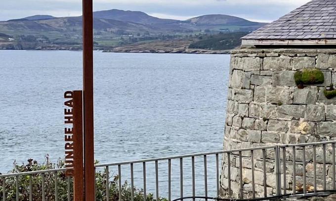 Clonmany House | Idyllic Retreat on Inishowen Coast with Oceanfront Views