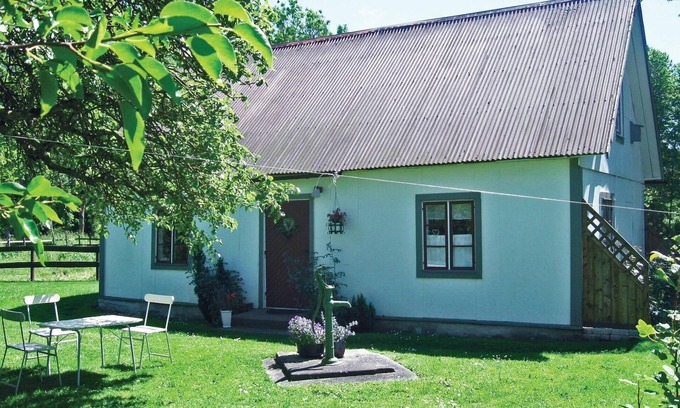 Masterby House | Charming Two-Story Cottage with Lake View & Spa Access