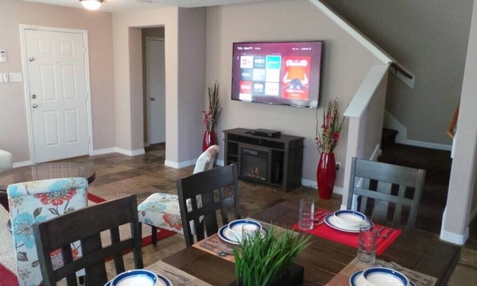 Spring House | Elegant Home in Beautiful Spring - Rated 9.2/10 & Family-Friendly
