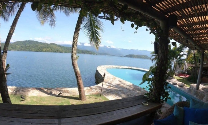 Centro House | Beautiful Island House in Angra with Private Pool & Spa