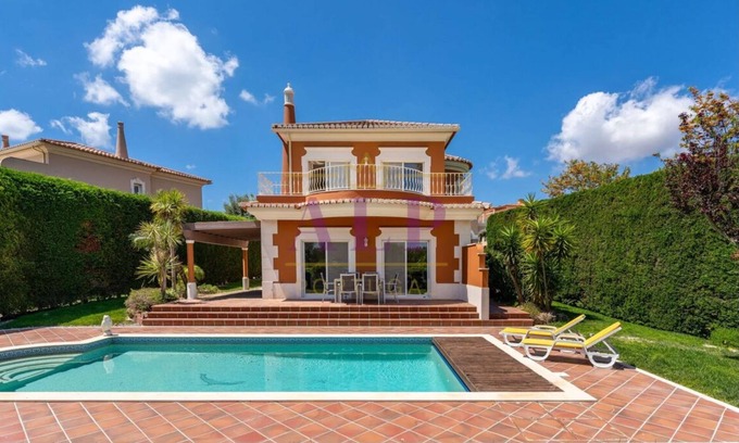 Atalaia Villa | Stunning large detached 4 bed 4 bath villa with private swimming pool