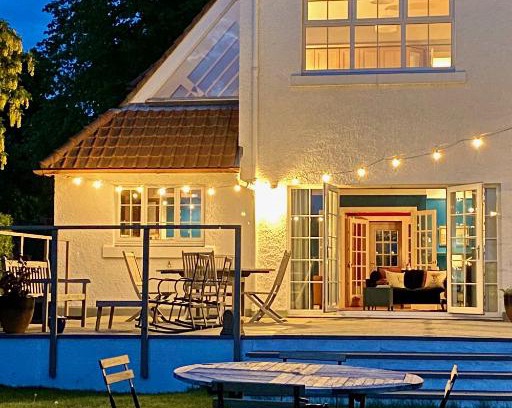 Longniddry House | Seaside Lodge Near Golf: Guest Rated 9.9/10 with Breakfast
