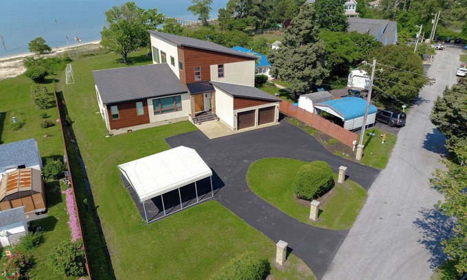 Piney Point House | Beach House Retreat on the Potomac River - 10/10 Rated Stay