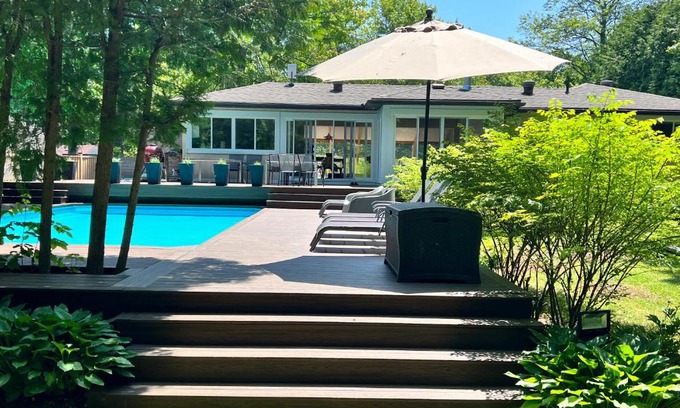 Tiny Villa | Modern Beach House with Pool & Oceanfront Views, Rated 9.7