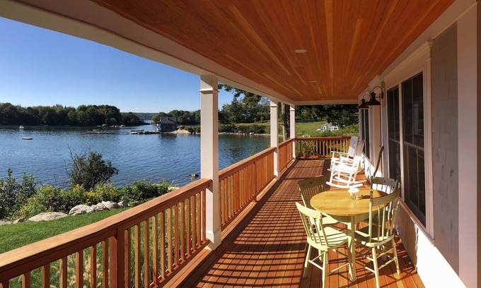 Friendship Cottage | Oceanfront Maine Cottage with Spa & Hot Tub, Rated 9.8/10