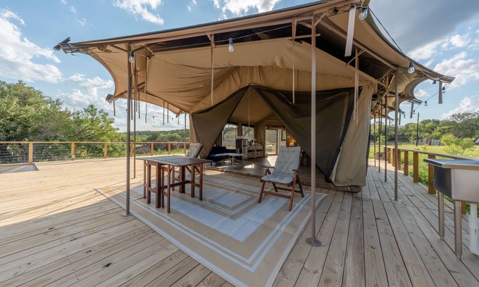 Marble Falls Cabin | Glamorous Yurt Glamping with Mountain Views & Family-Friendly Amenities
