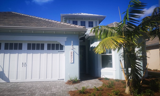 Isles of Collier Preserve Villa | Beautiful 3 Bedroom Villa with Private Pool in Naples